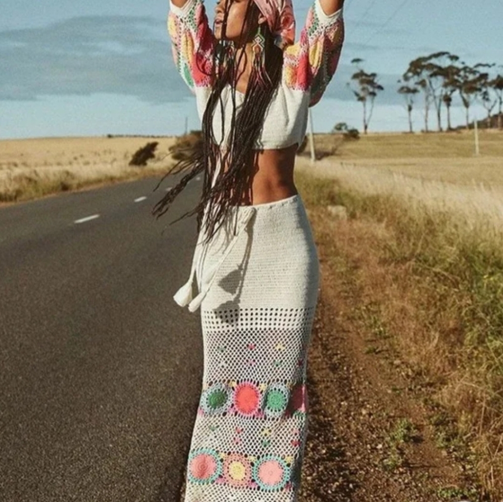 ✨ Spell & The Gypsy Collective Let the Sunshine In Crochet Top & Maxi Skirt Set - Picture 3 of 16